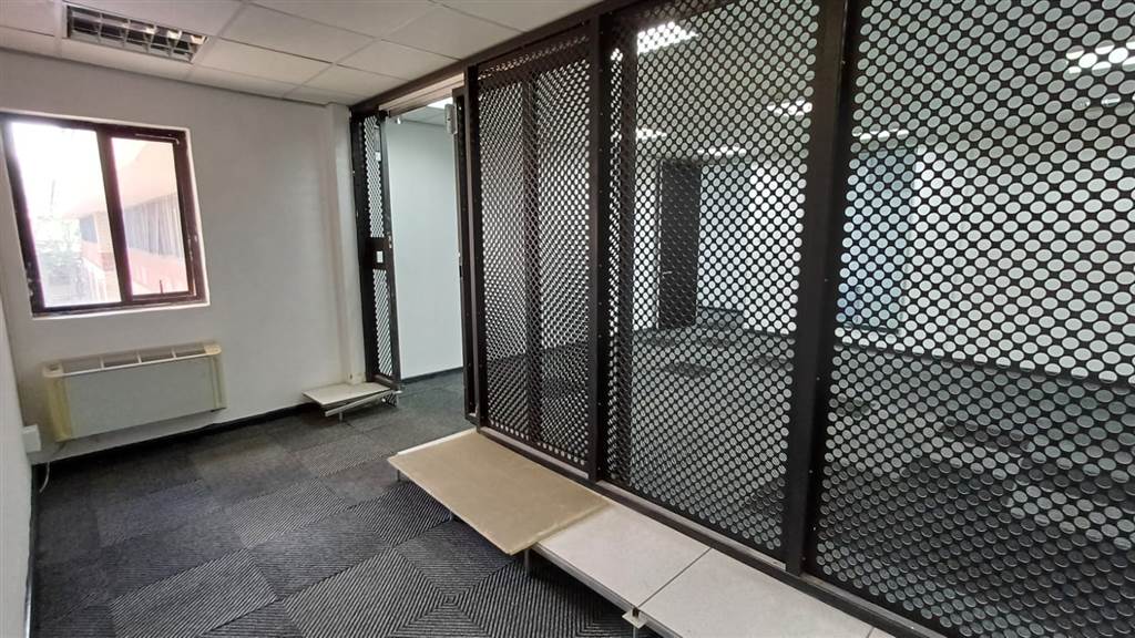 45.2  m² Commercial space in Woodmead photo number 13