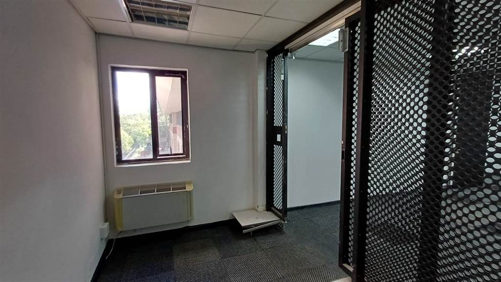 45.2  m² Commercial space in Woodmead photo number 15