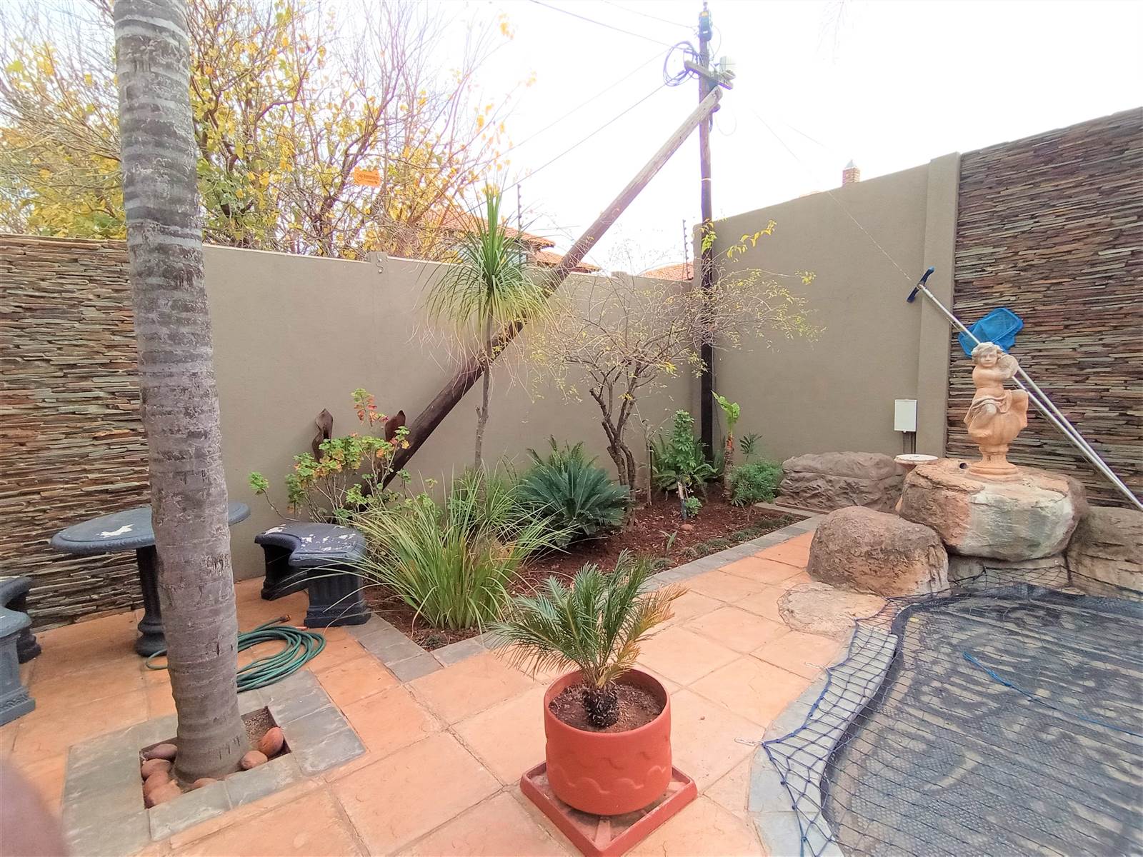 4 Bed House in Highveld photo number 21