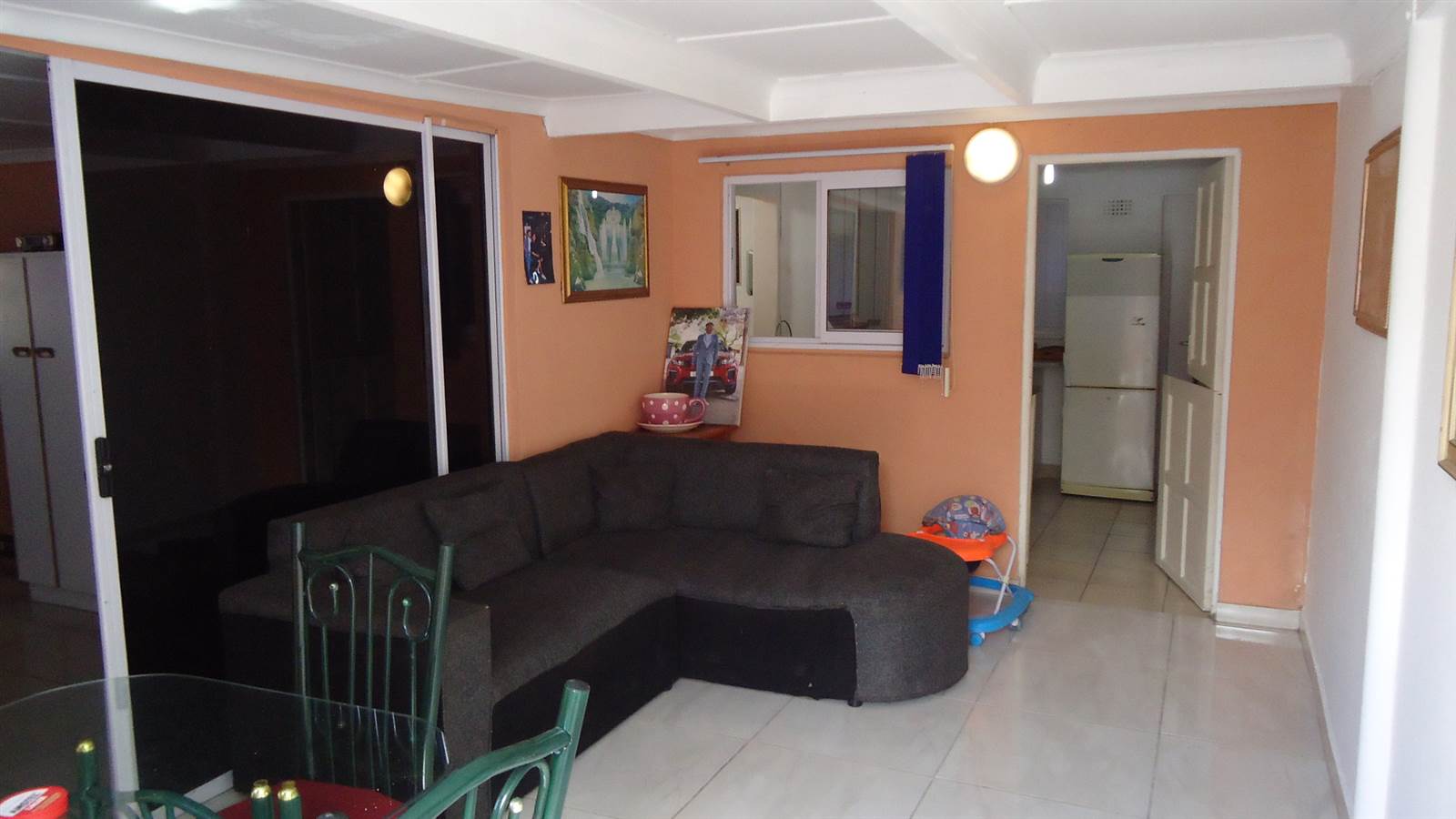 3 Bed House in Macassar photo number 17