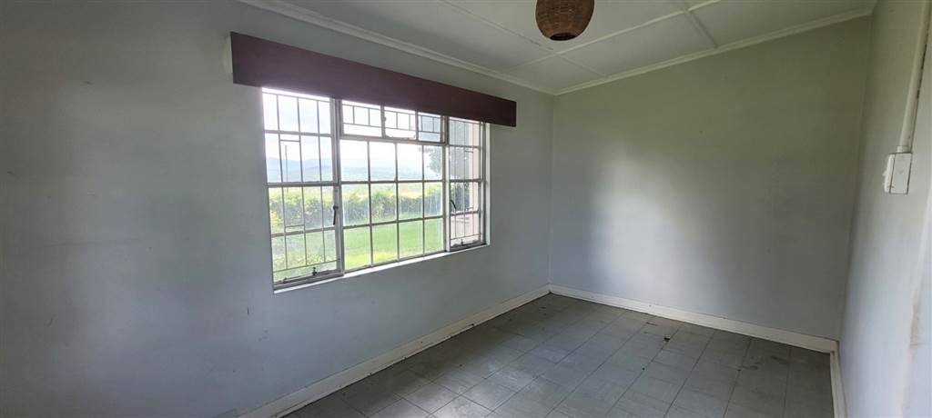3 Bed House in Nelspruit photo number 10