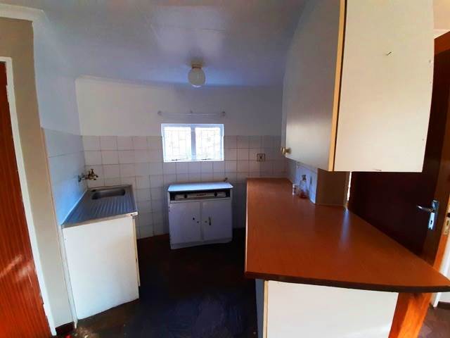 1 Bed House in Hartbeespoort Dam photo number 9