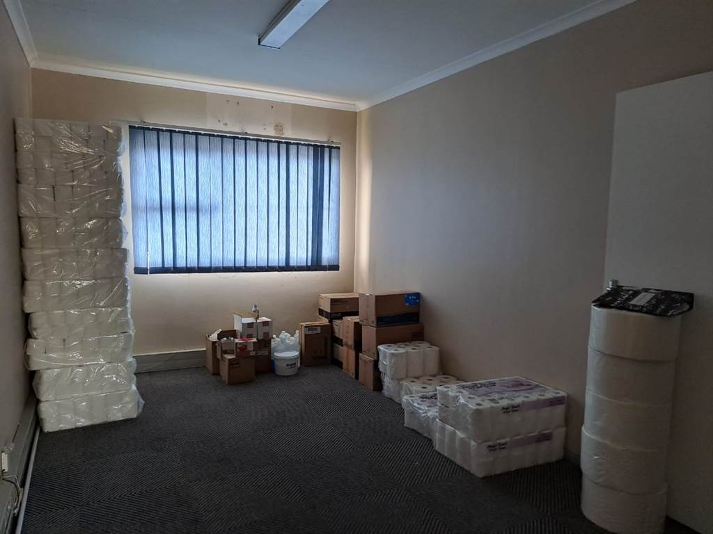 120  m² Office Space in Durban North photo number 2