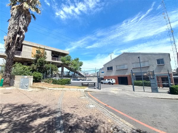 720  m² Commercial space in Maitland