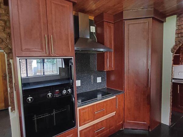 3 Bedroom House 3 Bedroom House