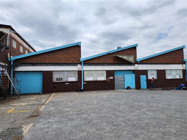 1 186  m² Industrial space