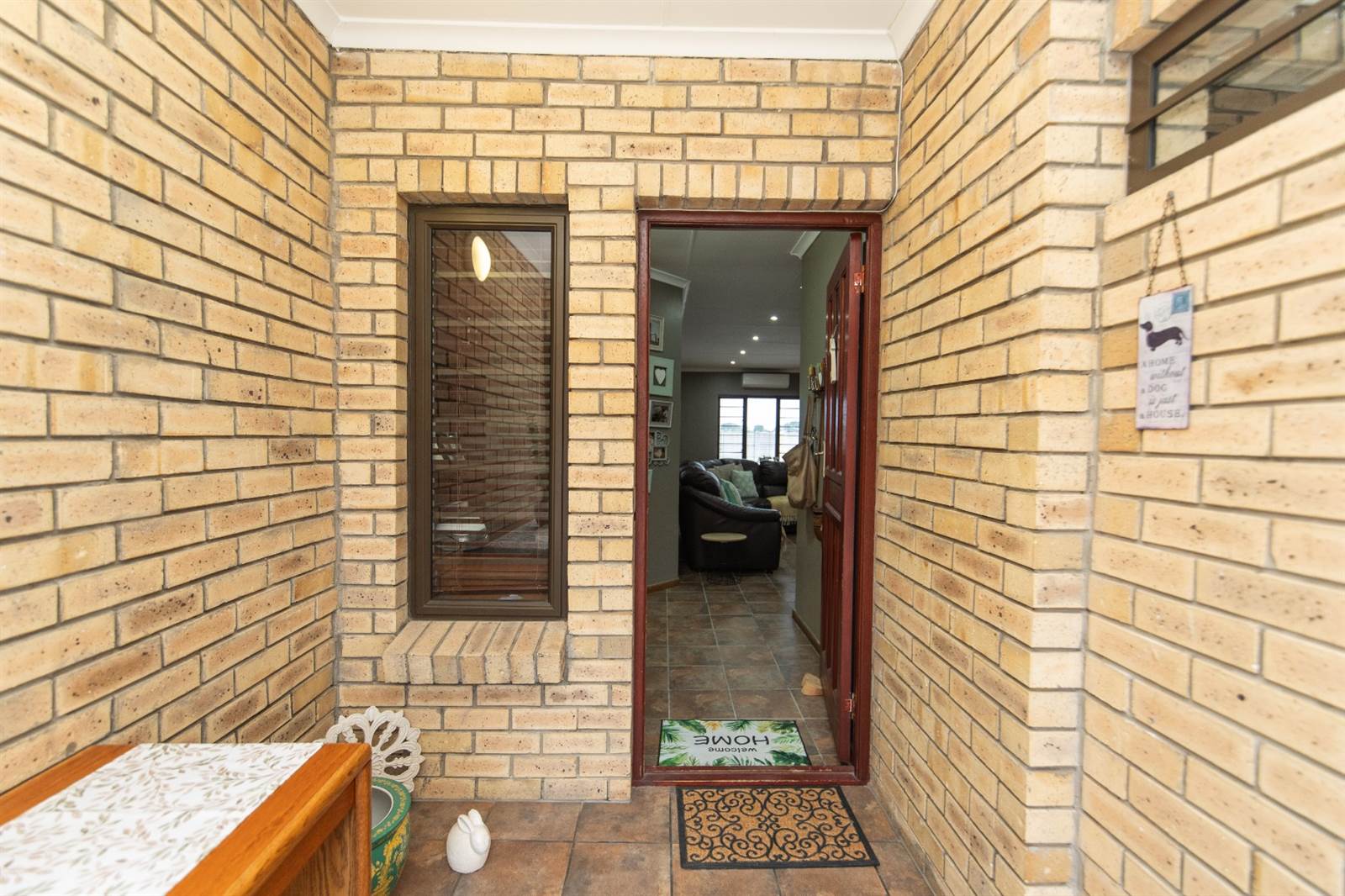 3 Bed Townhouse in Parsons Vlei photo number 8