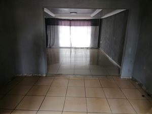 3 Bed House in Bophelong