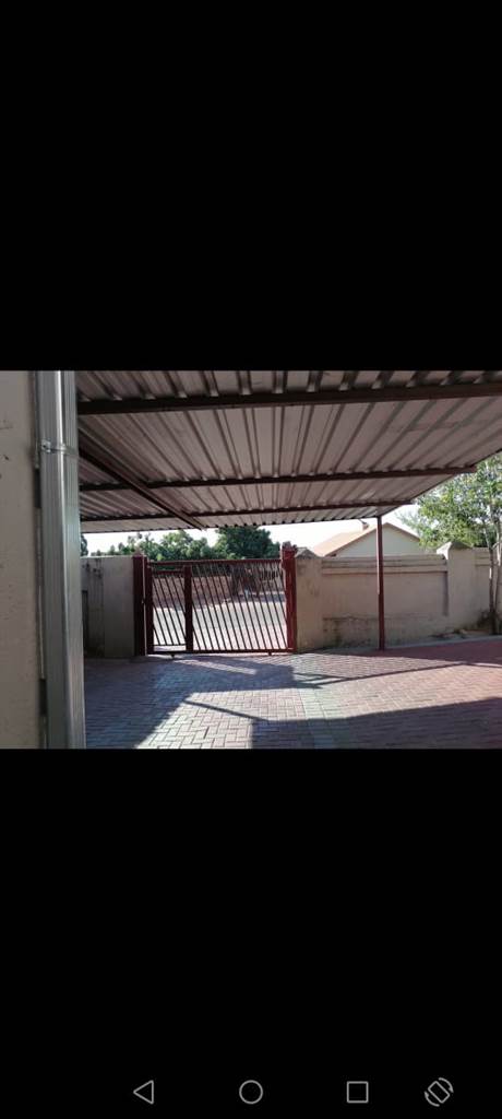 3 Bed House in Mabopane photo number 10