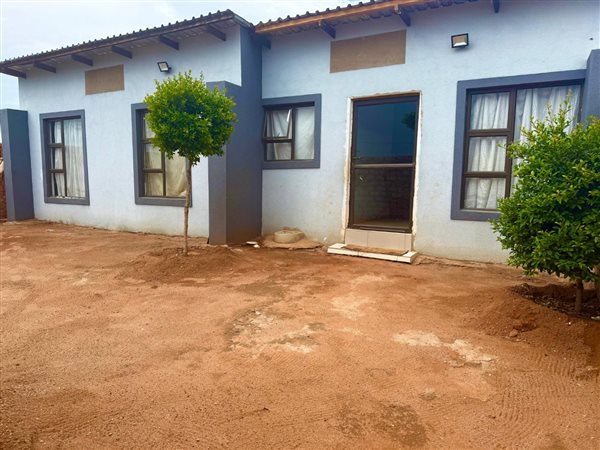 2 Bedroom House
