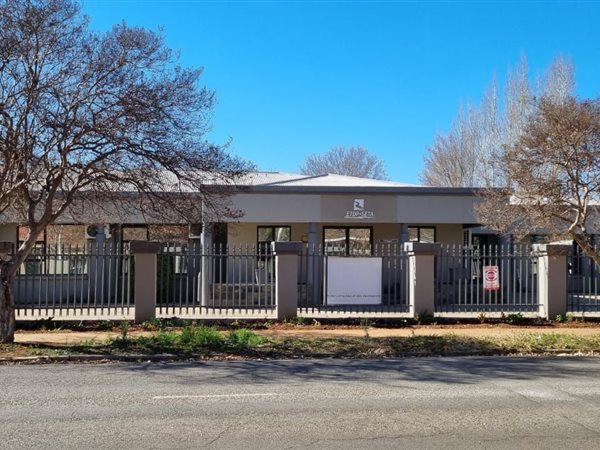 306  m² Office Space in Potchefstroom Central