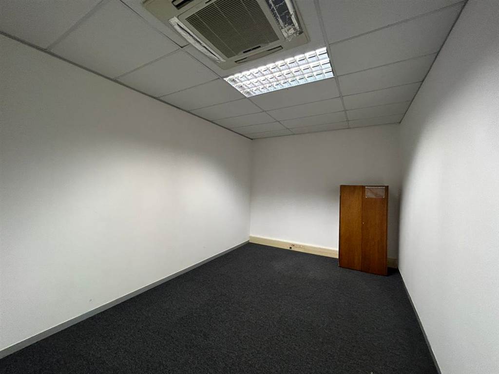 122  m² Commercial space in Horizon View photo number 12