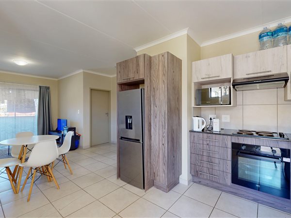2 Bedroom House 2 Bedroom House