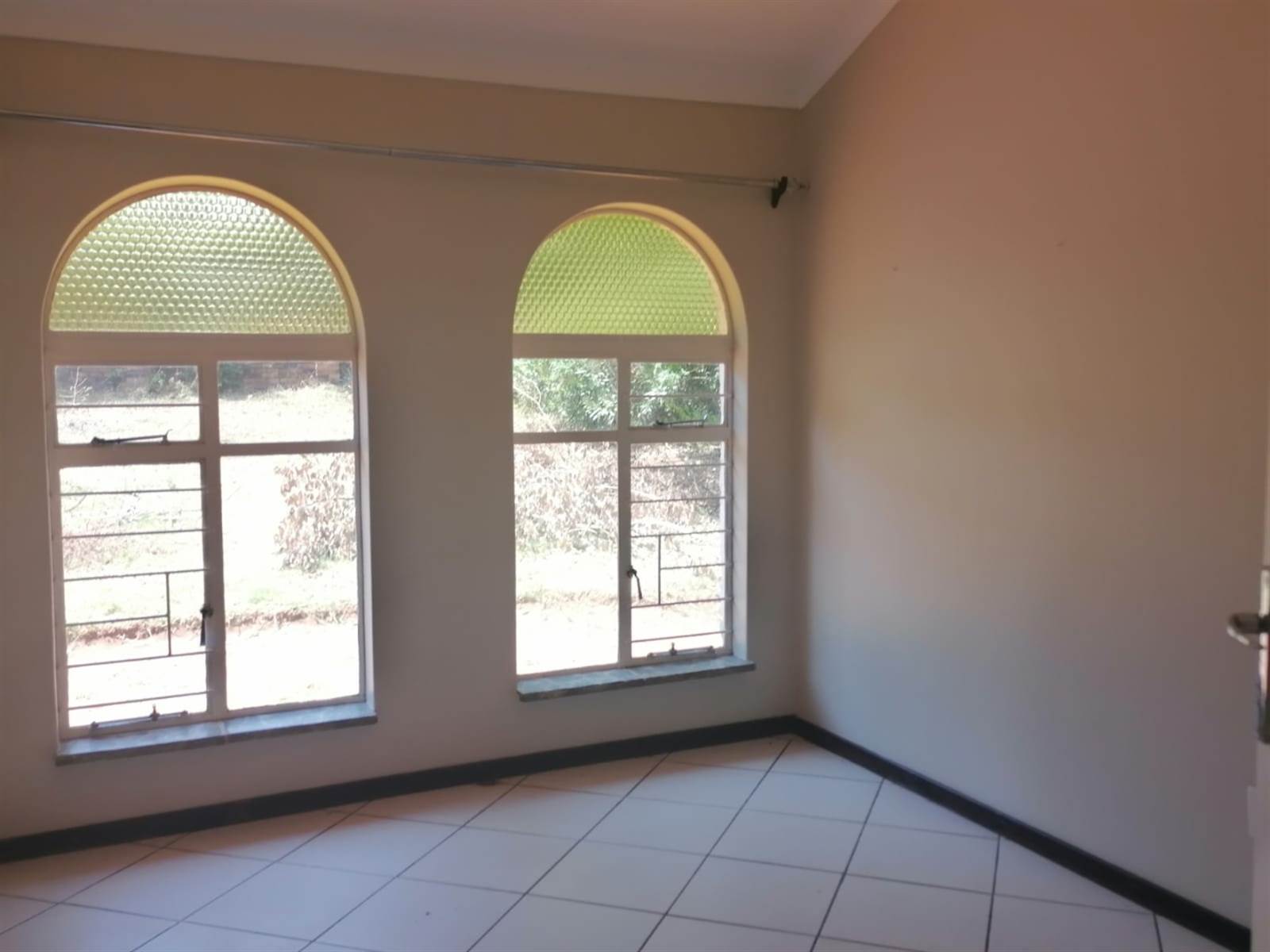 5 Bed House in Constantia Kloof photo number 13