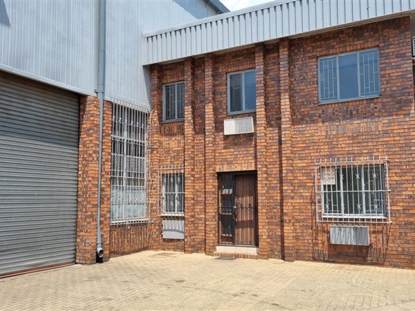 850  m² Industrial space