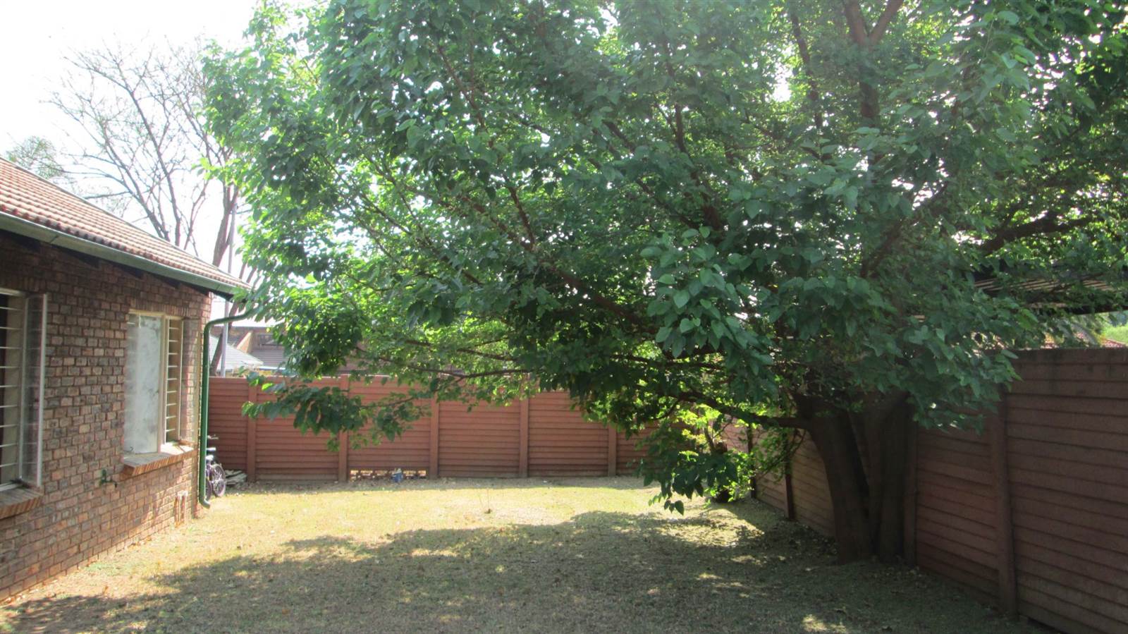 3 Bed Townhouse in The Orchards photo number 3