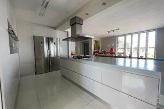 4 Bed Apartment in Plettenberg Bay photo number 16