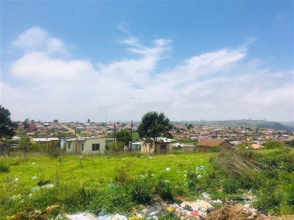 521 m² Land available in Mthata