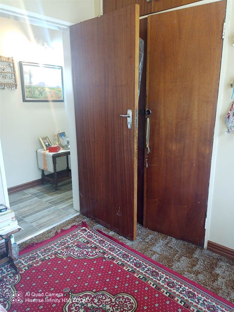 3 Bed House in Glen Marais photo number 18