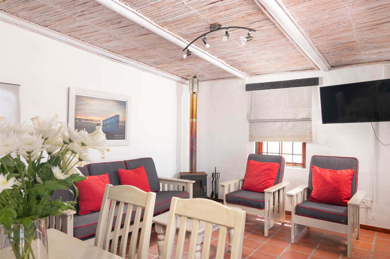 4 Bed House in Paternoster photo number 17