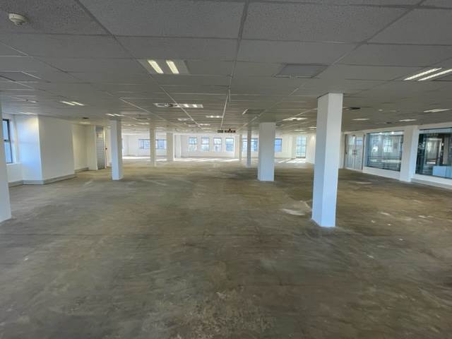 791  m² Commercial space in Die Hoewes photo number 10