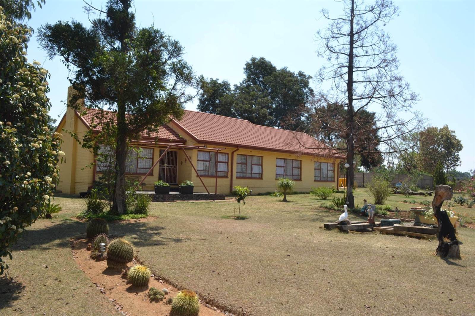 6 Bed House in Randfontein photo number 1