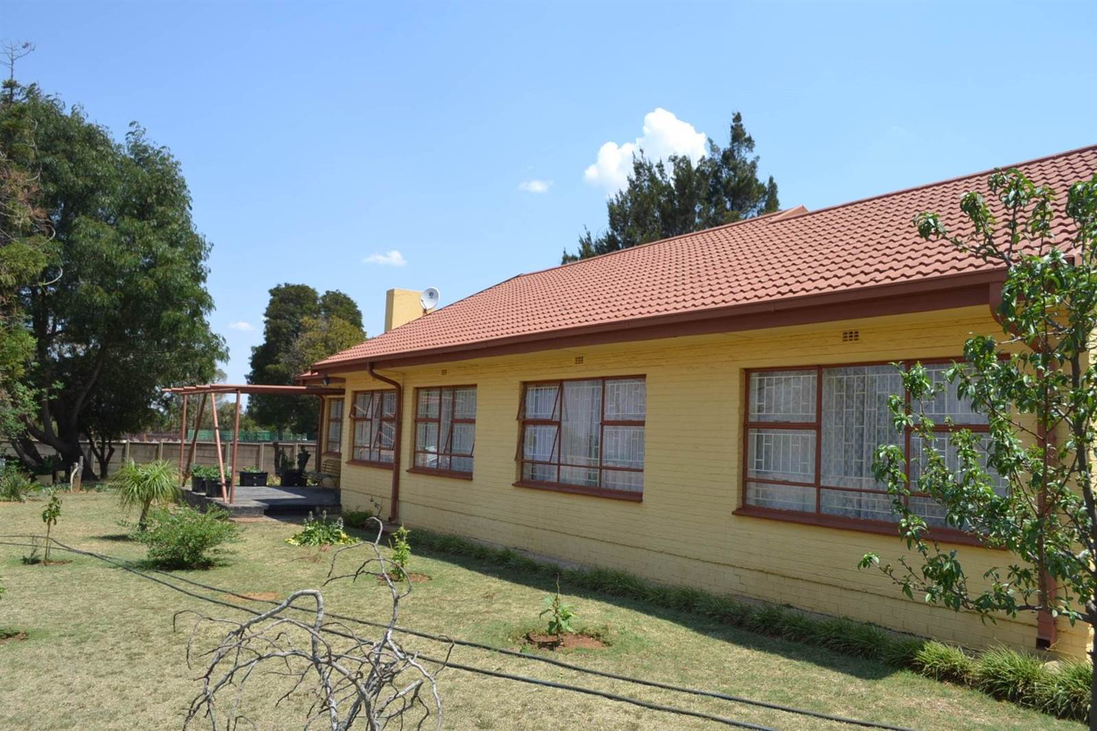 6 Bed House in Randfontein photo number 15