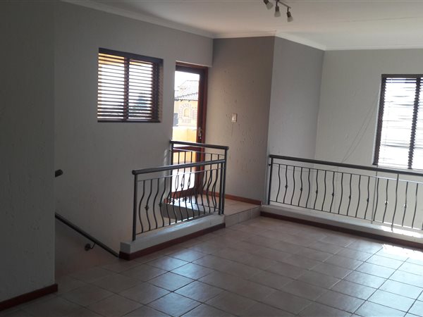 2 Bed Apartment