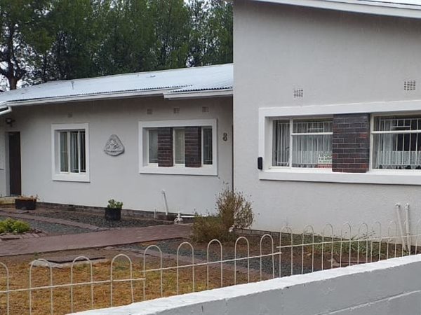 4 Bedroom House 4 Bedroom House