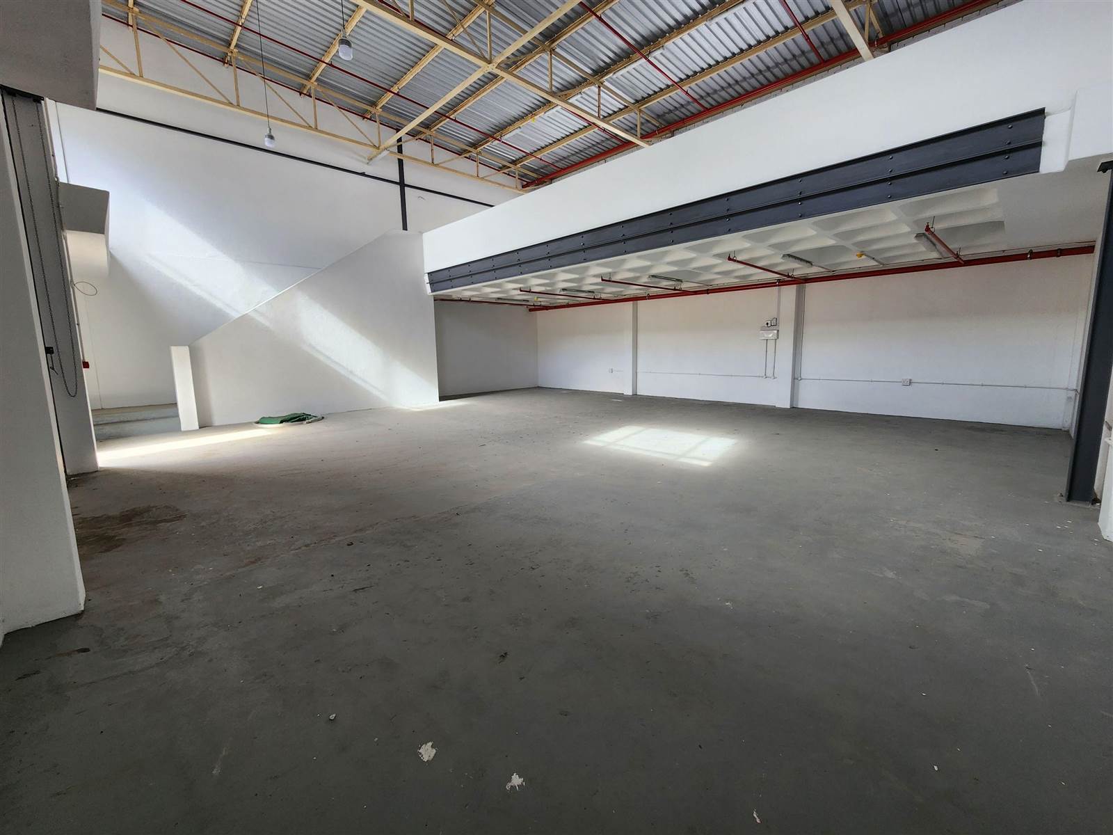236  m² Industrial space in Kuilsriver photo number 2