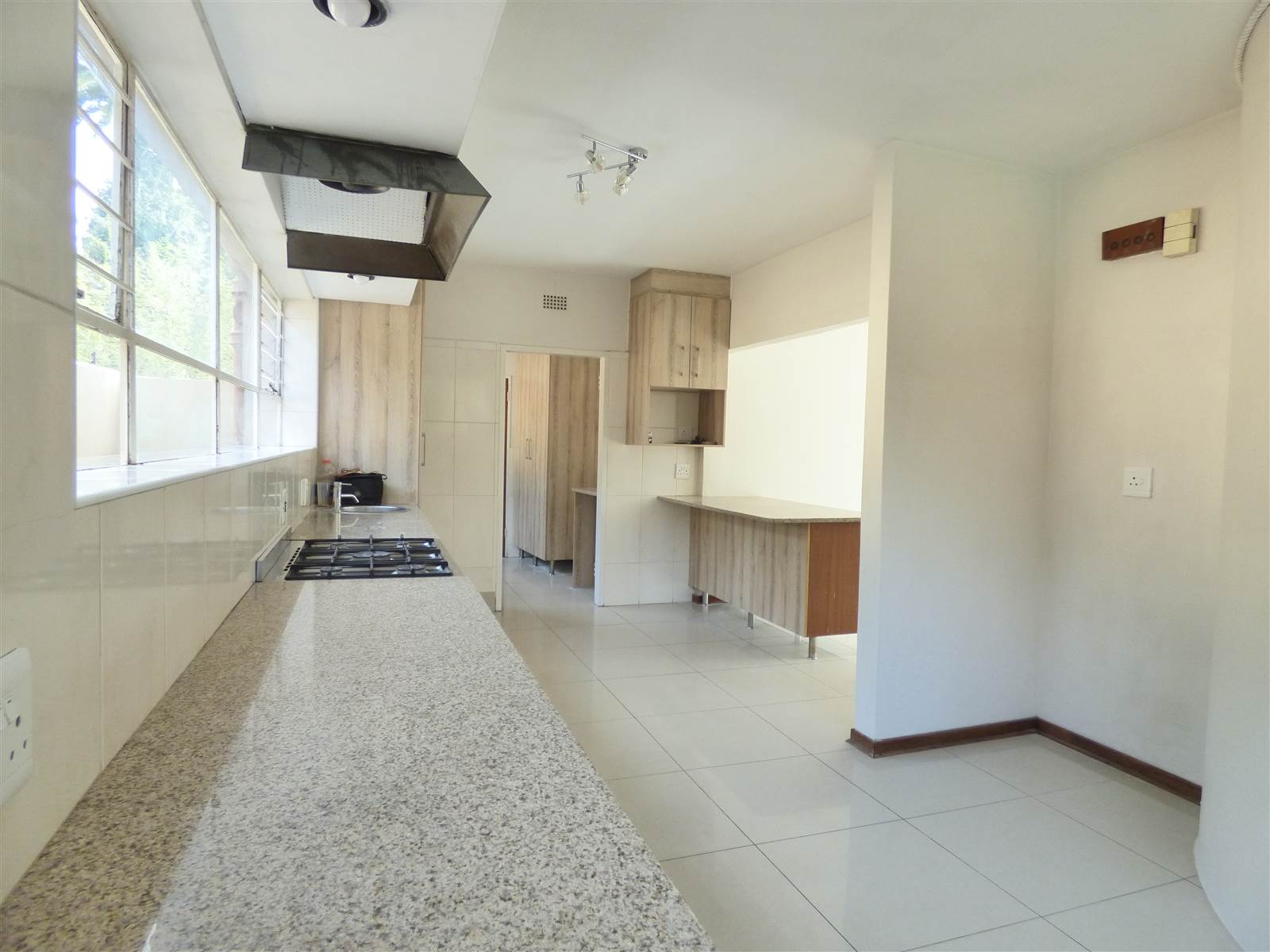 4 Bed House in Linksfield photo number 8