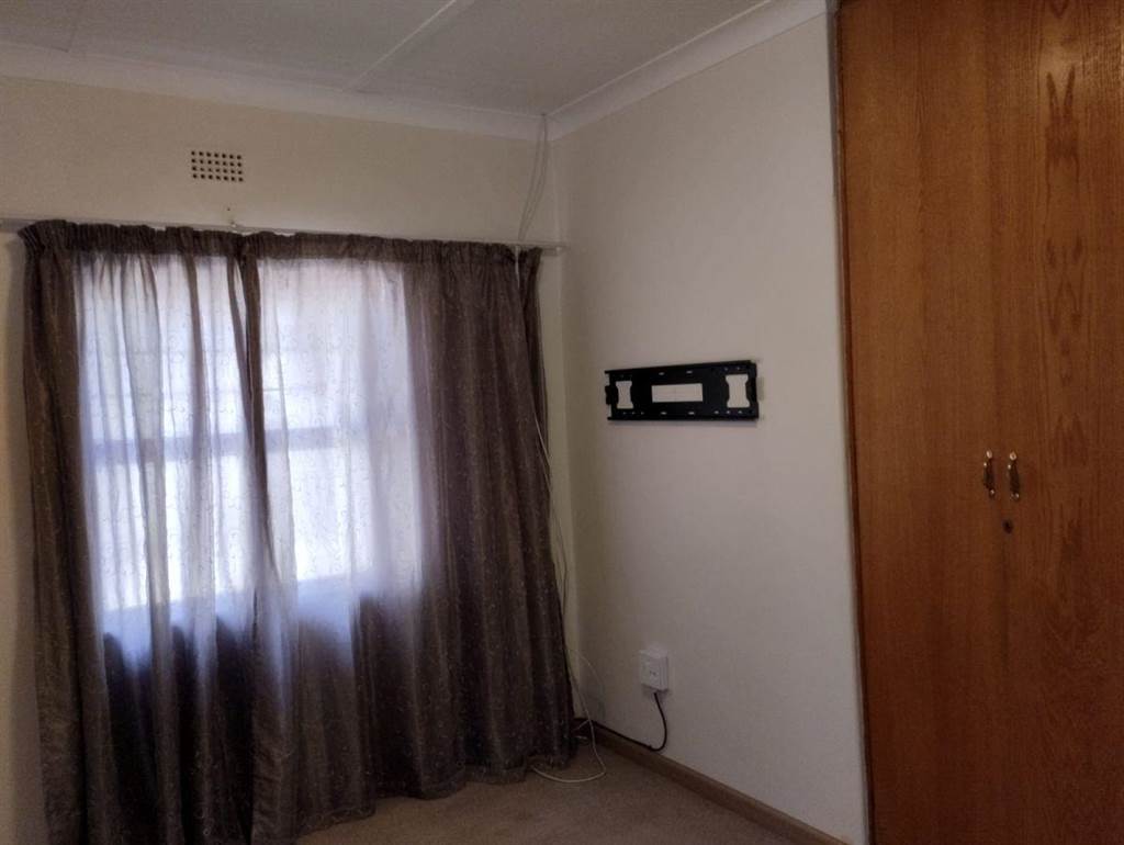 3 Bed House in Embalenhle photo number 22