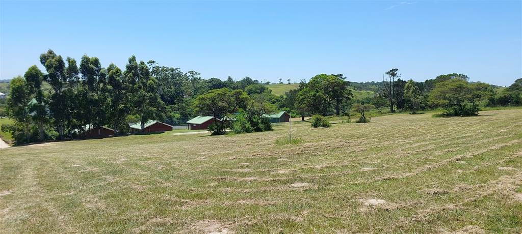 1066 m² Land available in Kwelera photo number 9