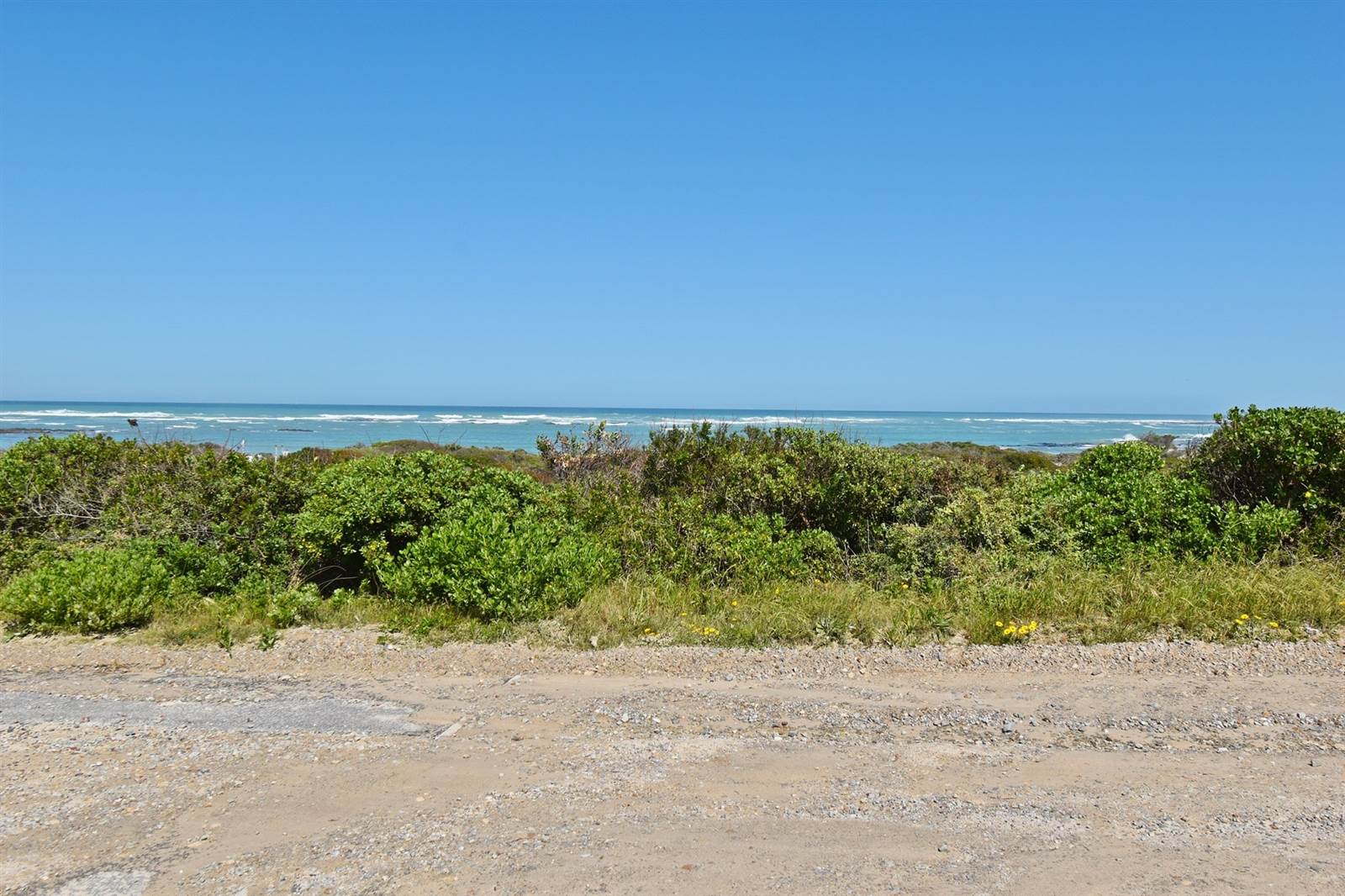 867 m² Land available in Suiderstrand photo number 14