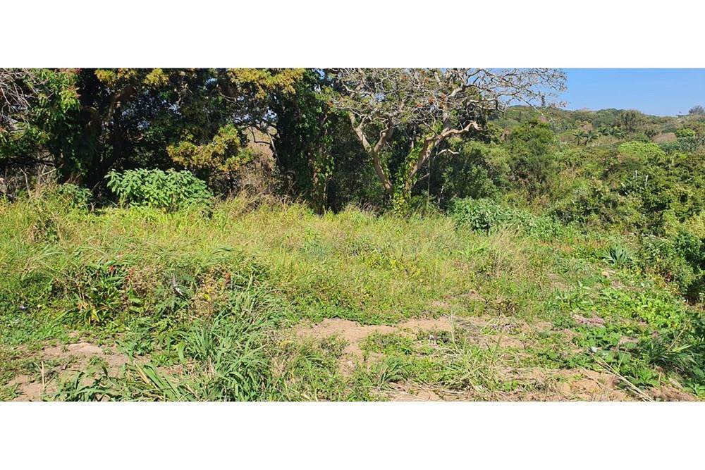 1200 m² Land available in Glenmore photo number 3