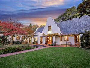 3 Bed House in Parktown North
