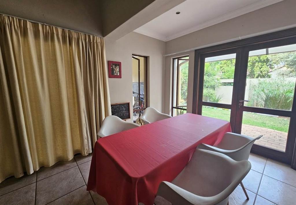3 Bed House in Raslouw Manor photo number 10