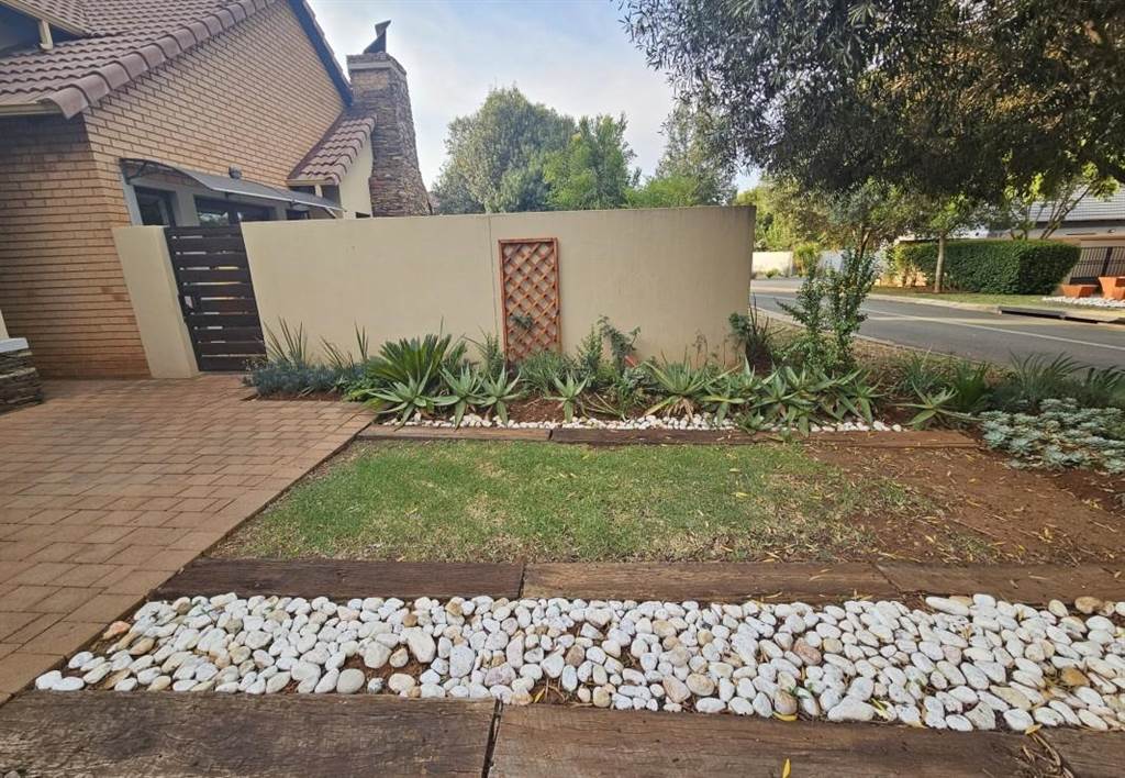 3 Bed House in Raslouw Manor photo number 23