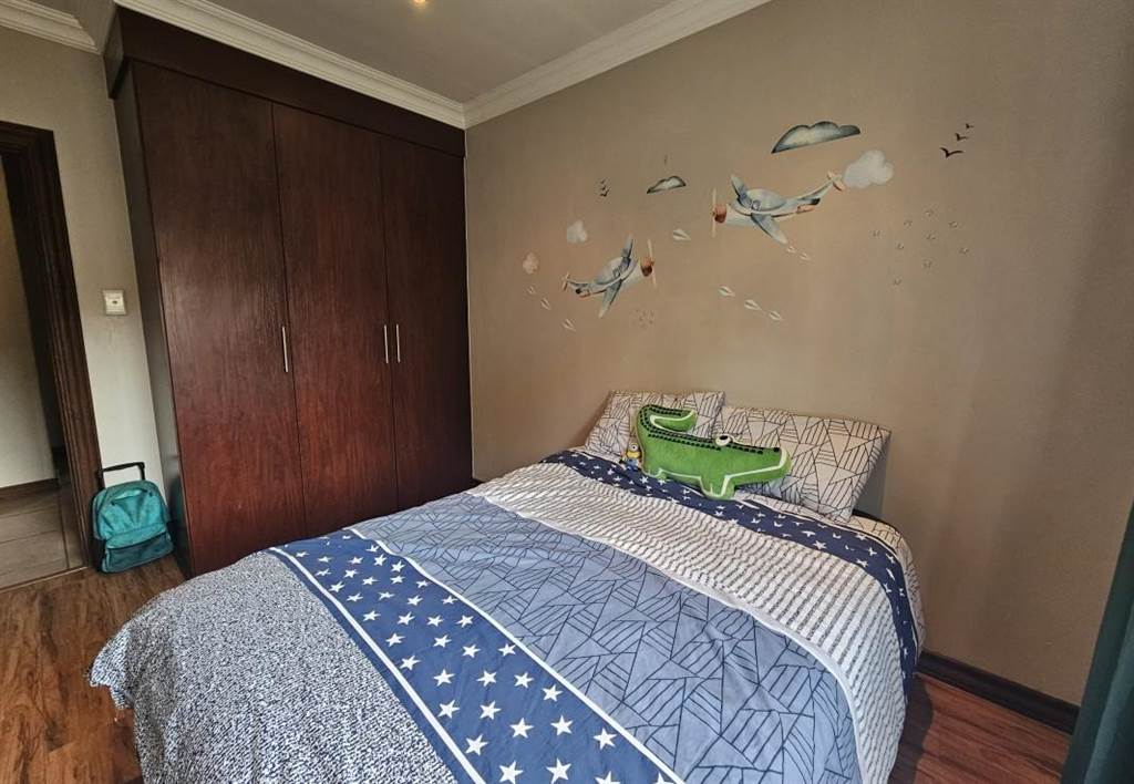 3 Bed House in Raslouw Manor photo number 16