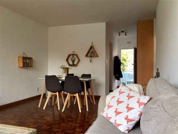2 Bed Apartment in Bordeaux