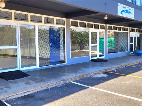 551 m² Retail Space 551 m² Retail Space