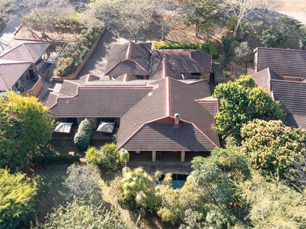 5 Bedroom House