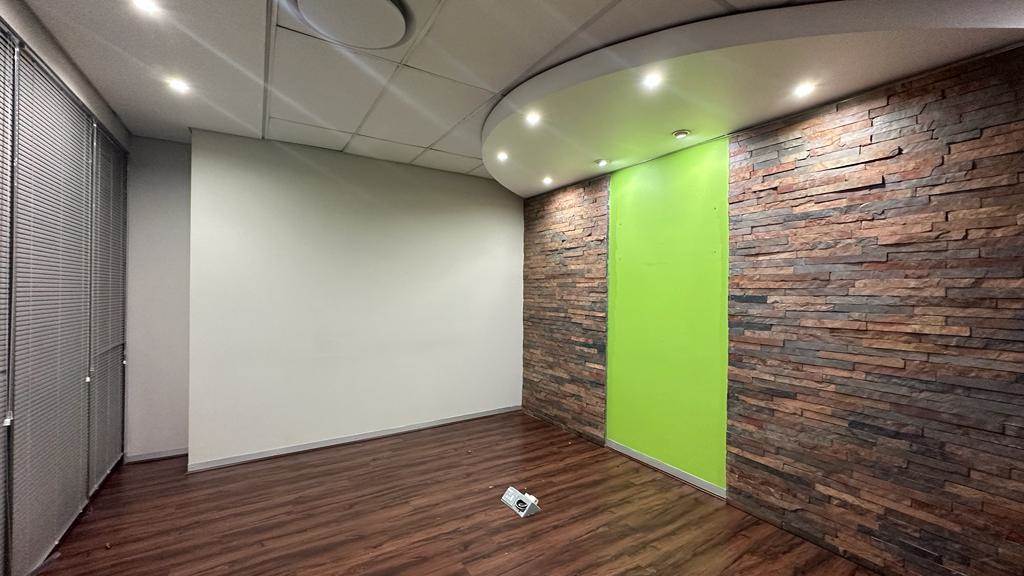 357  m² Commercial space in Irene photo number 2