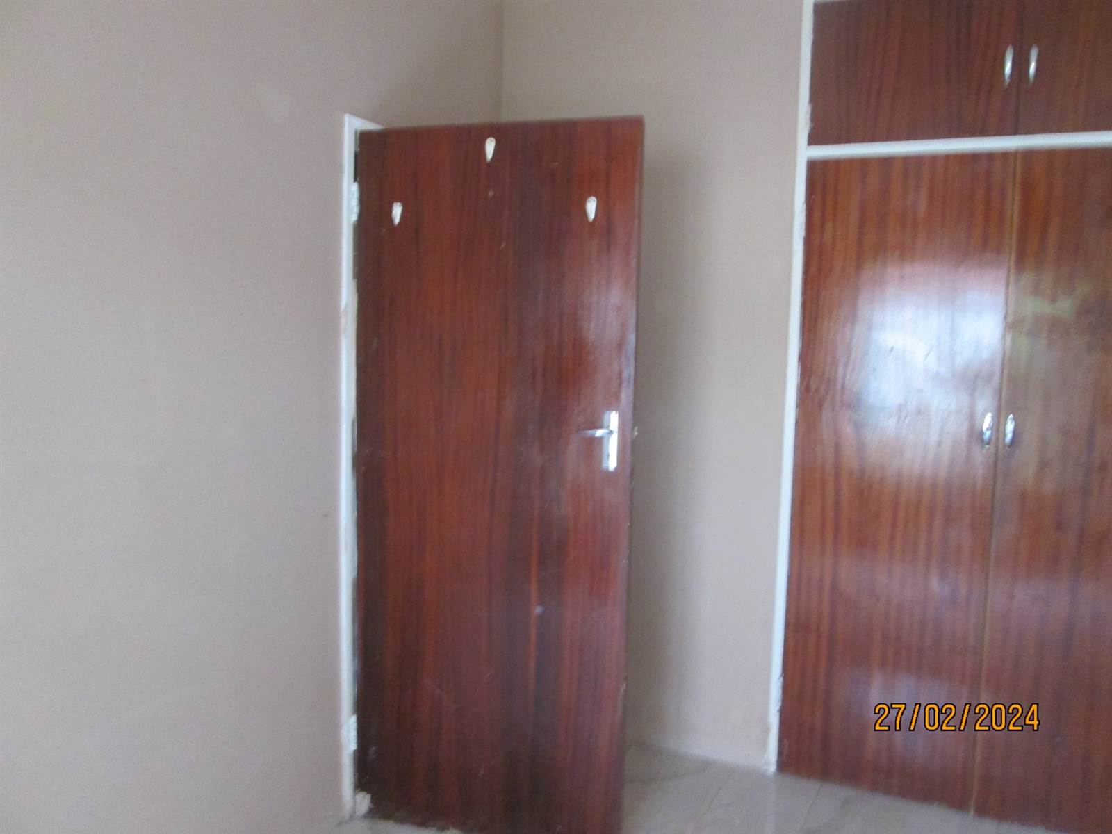 2 Bed Flat in Vryheid photo number 12