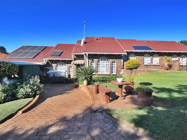 3 Bedroom House 3 Bedroom House