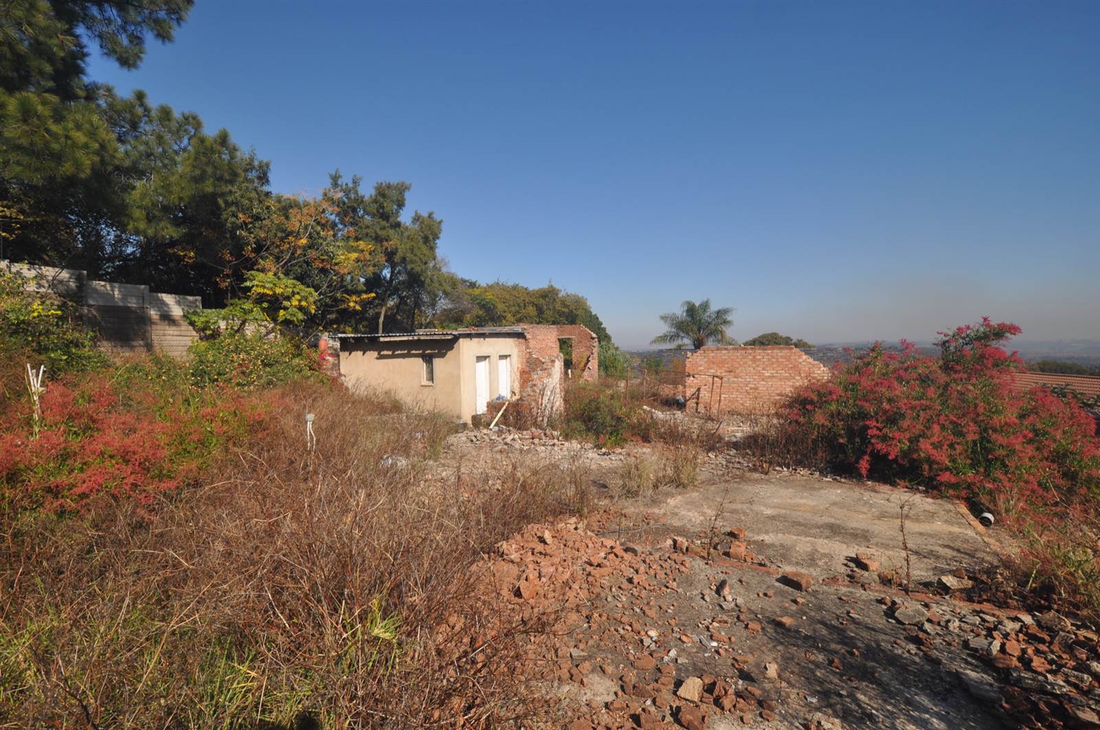 1992 m² Land available in Waterkloof Ridge photo number 6