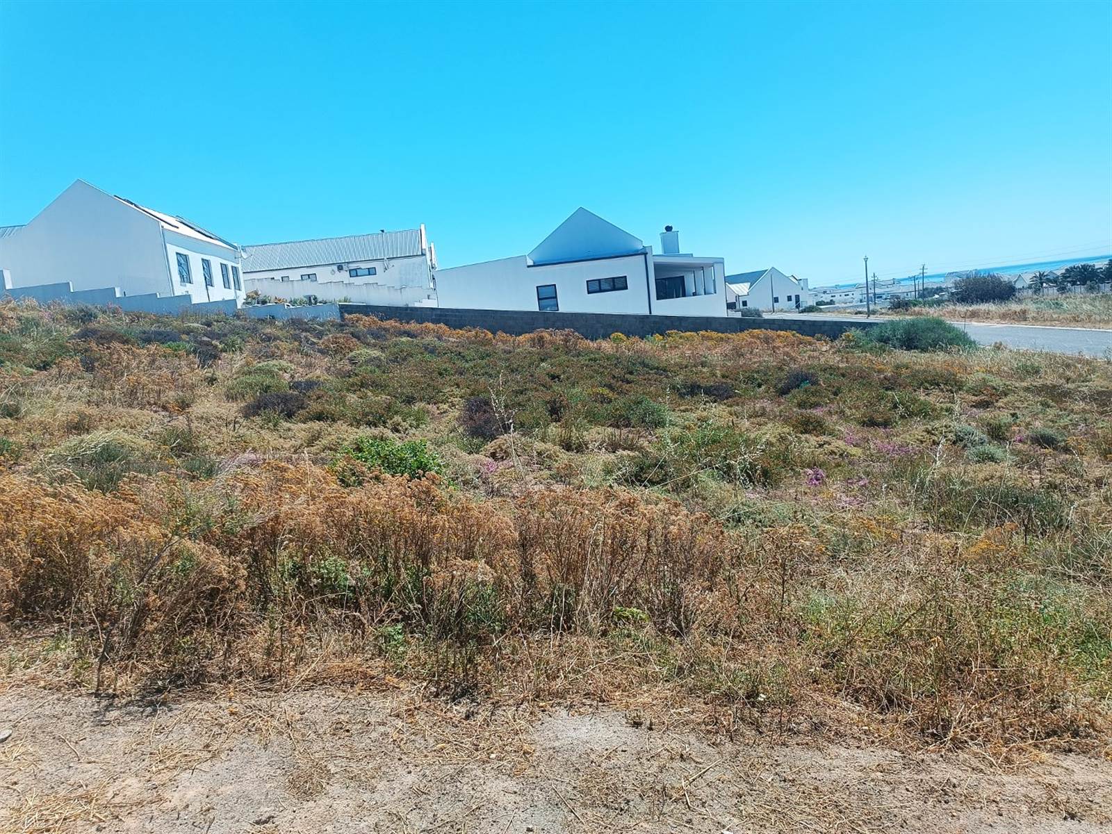 717 m² Land available in Da Gama Bay photo number 17