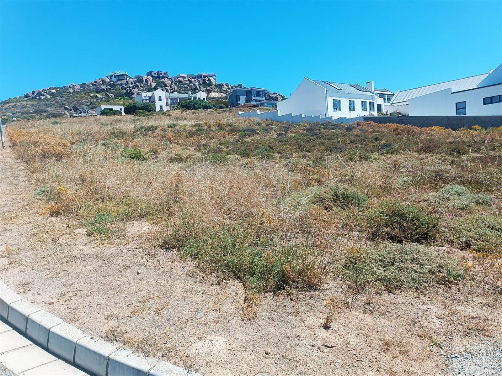 717 m² Land available in Da Gama Bay photo number 18