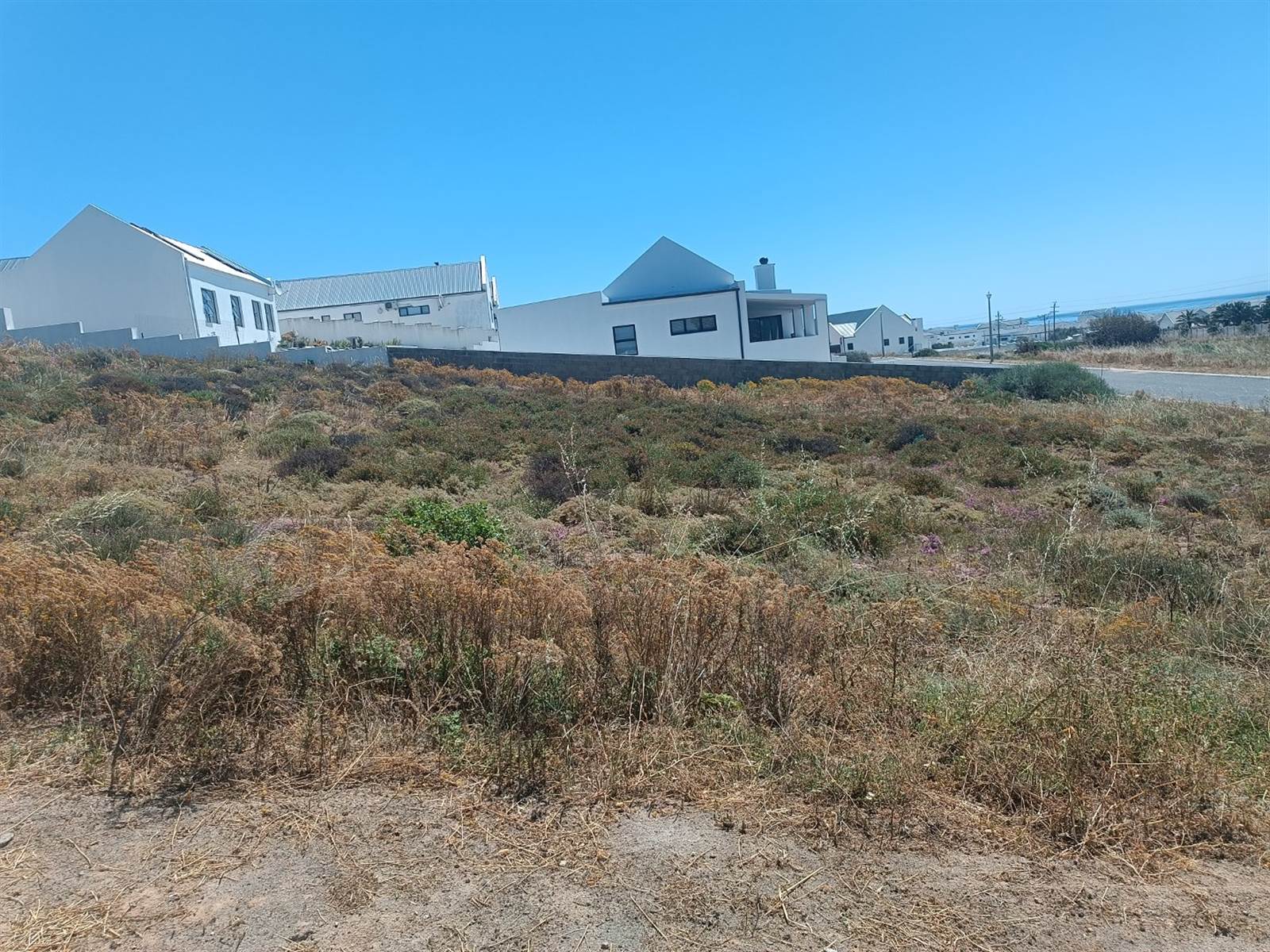 717 m² Land available in Da Gama Bay photo number 5