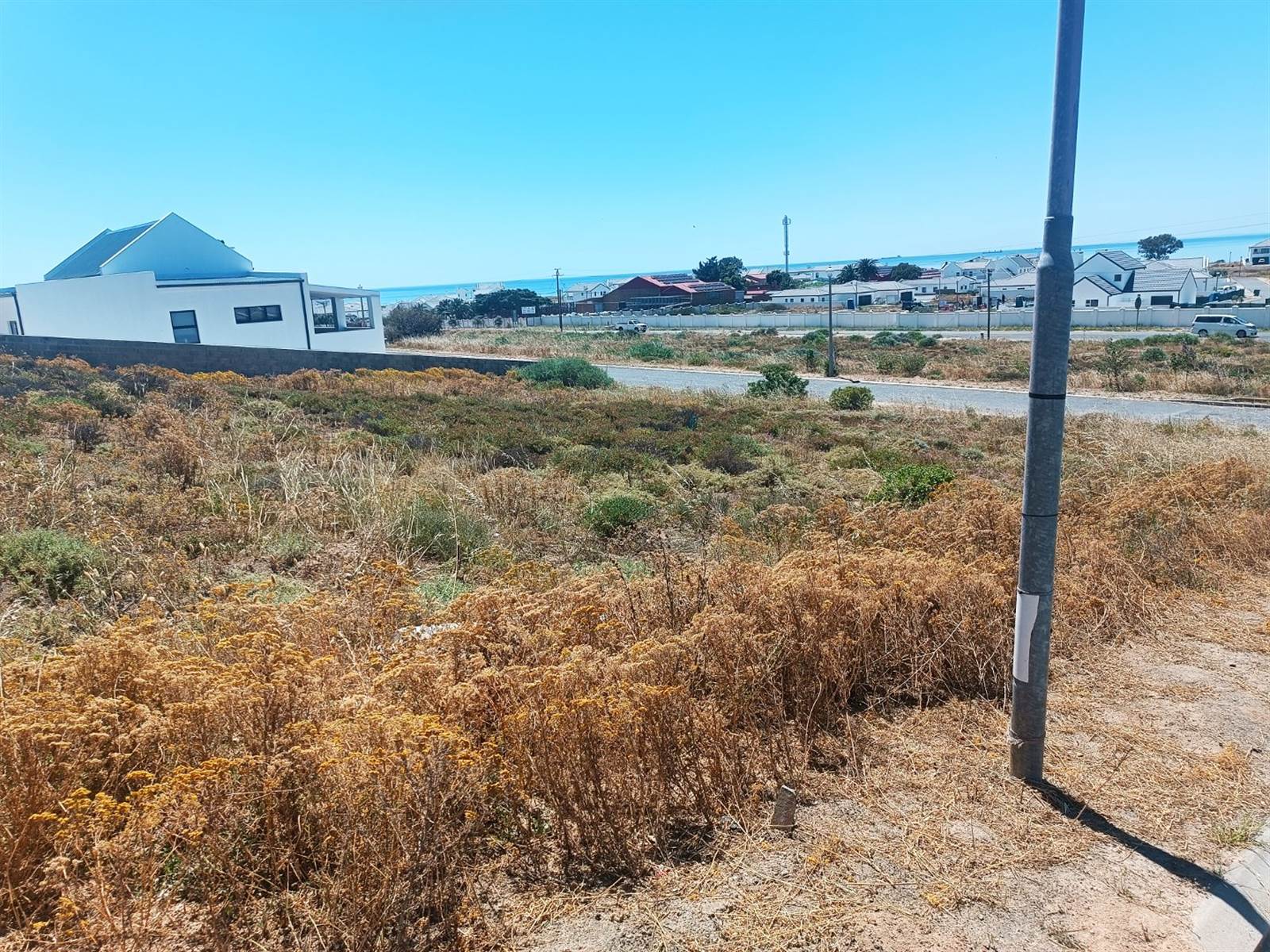717 m² Land available in Da Gama Bay photo number 16